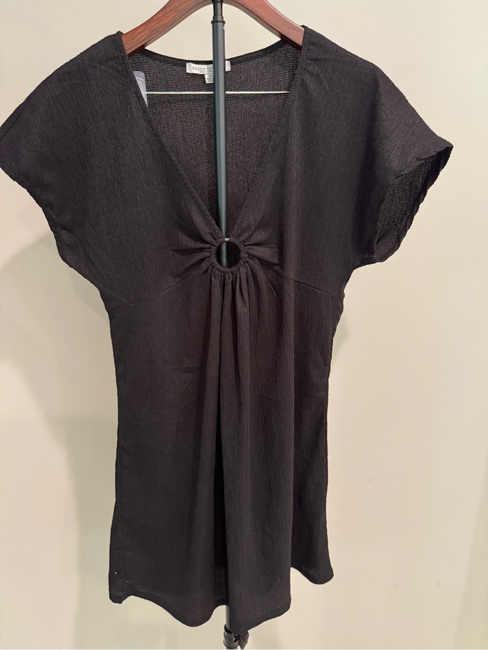 Green Envelope Black Short Sleeve Ring-Front Lightweight Tunic Beach Pool Medium